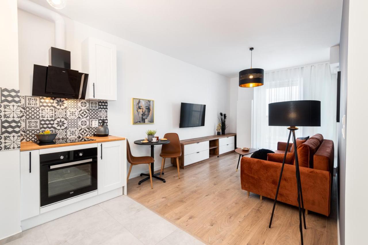 Kairos Apartments -Tower II Premium - Darmowy Parking, Silownia, Sauna - Scisle Centrum Katowice Bagian luar foto