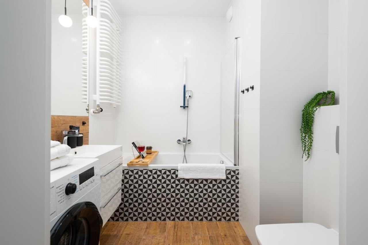 Kairos Apartments -Tower II Premium - Darmowy Parking, Silownia, Sauna - Scisle Centrum Katowice Bagian luar foto